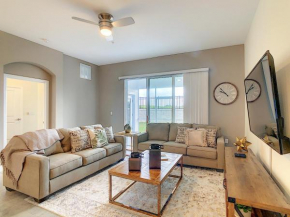 Last Minute Disney Getaway! Private Pool, Hot Tub & Games Room. Book Now! #88023